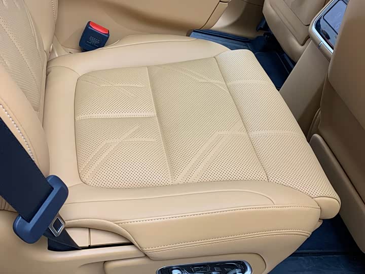 Фото 7 - Zeekr 9X