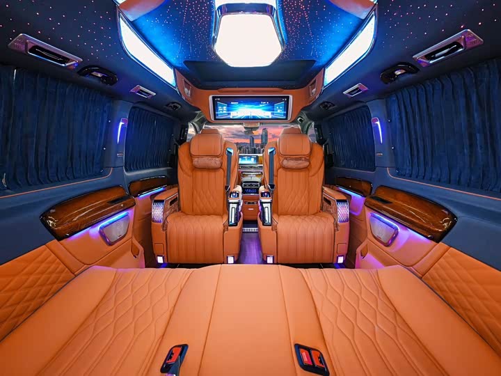 Фото 6 - Mercedes-Benz Vito