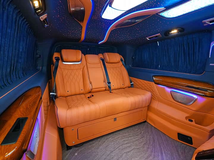 Фото 8 - Mercedes-Benz Vito