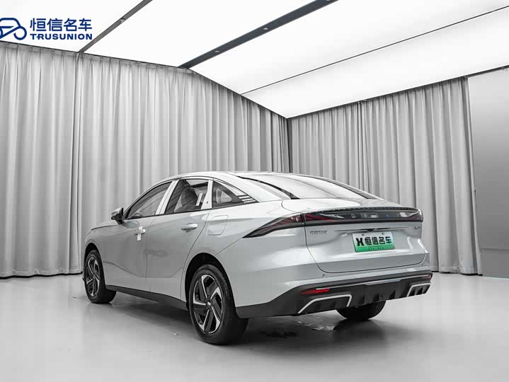 Фото 4 - Geely Galaxy L6