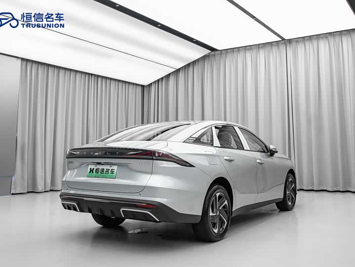 Фото 6 - Geely Galaxy L6