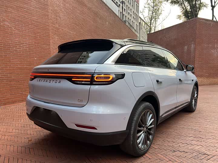 Фото 9 - Leapmotor C11