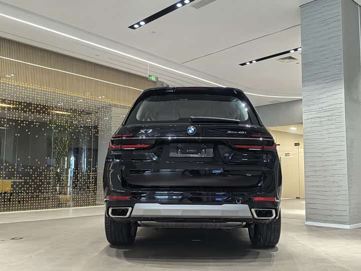 Фото 6 - BMW X7