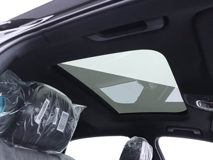 Фото 20 - Audi A6L