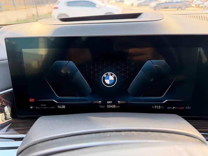 Фото 11 - BMW X7