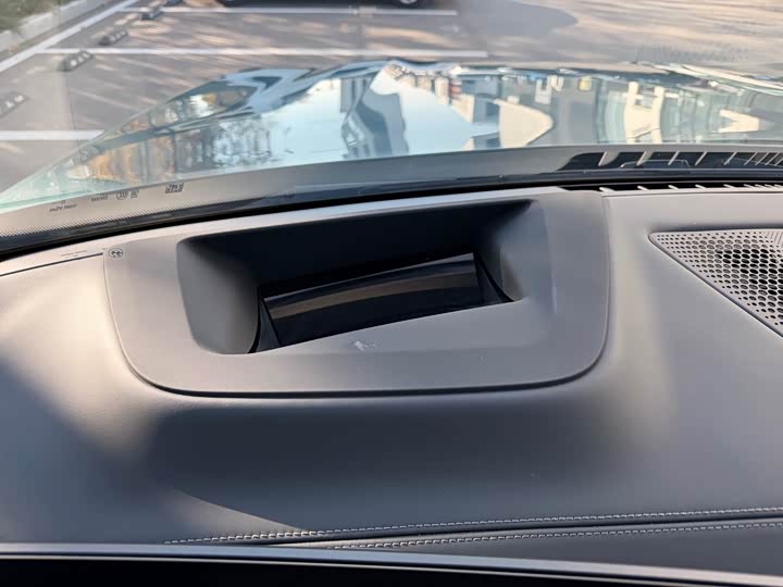 Фото 12 - BMW X7