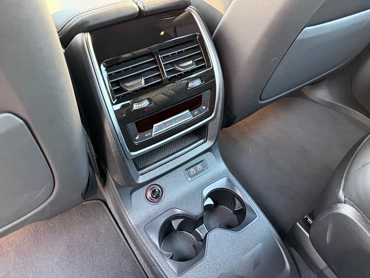 Фото 20 - BMW X7