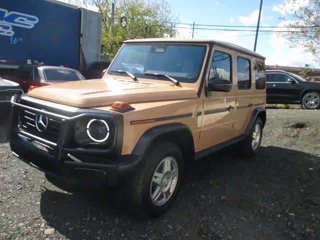 Фото 1 - Mercedes-Benz G-Class