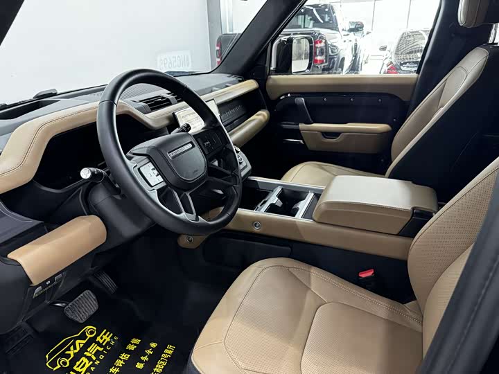 Фото 7 - Land Rover Defender