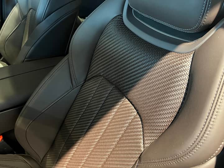 Фото 7 - Maserati Ghibli