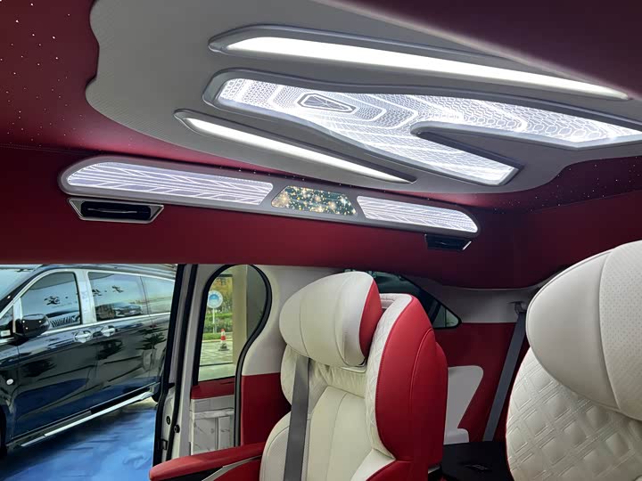 Фото 12 - Toyota Sienna