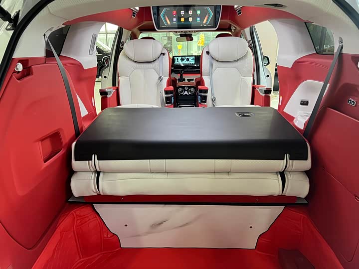 Фото 17 - Toyota Sienna