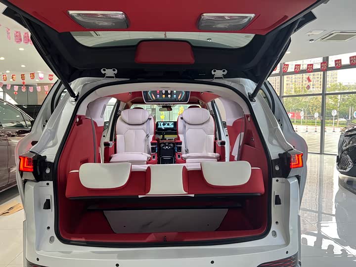 Фото 18 - Toyota Sienna