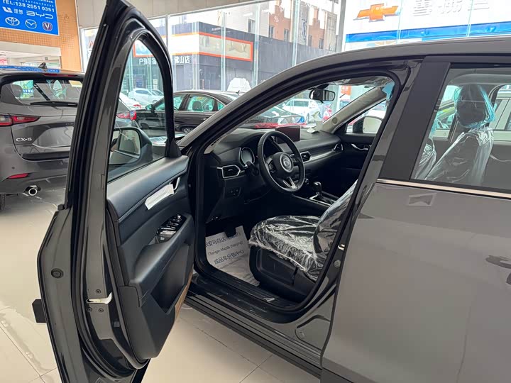 Фото 7 - Mazda CX-5