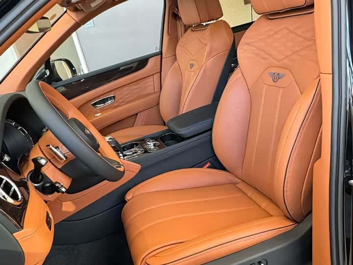 Фото 3 - Bentley Bentayga