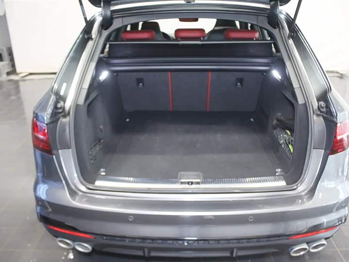 Фото 7 - Audi S4