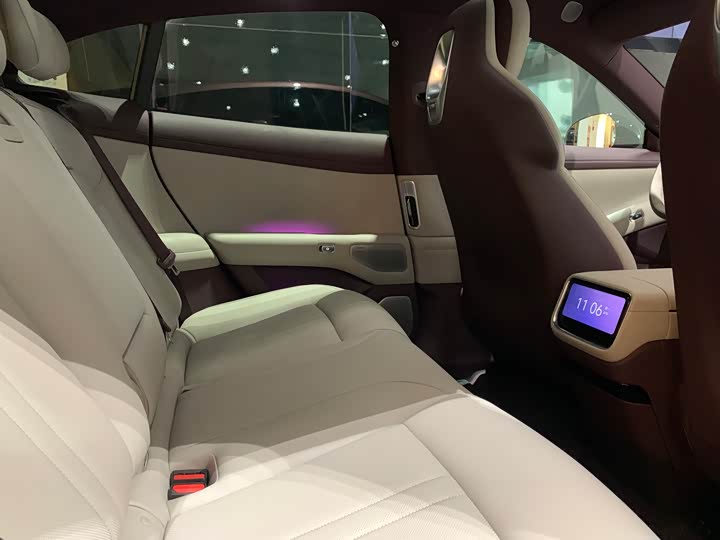 Фото 9 - Xiaomi YU7