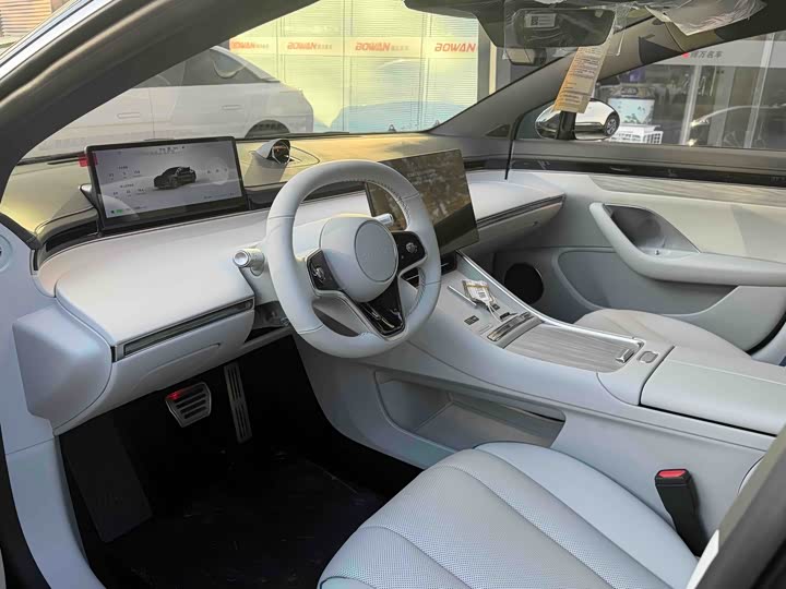 Фото 5 - Luxeed S7