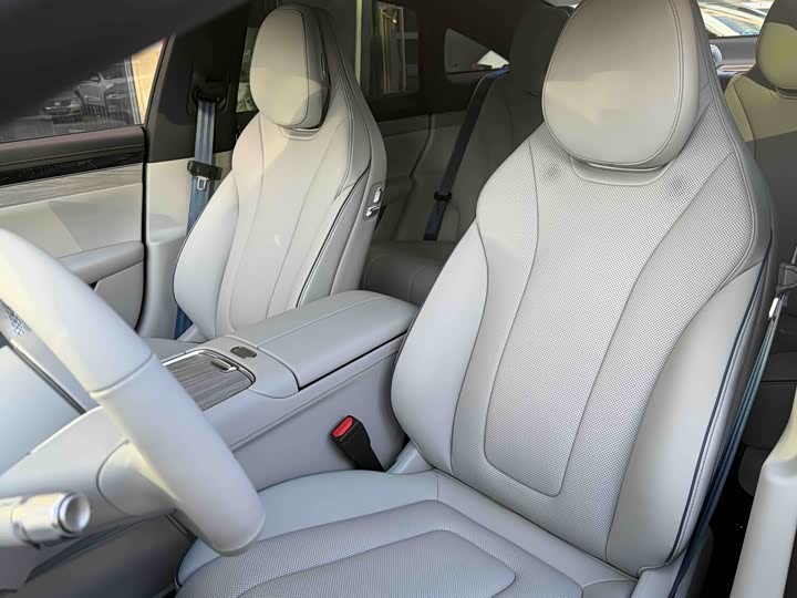 Фото 6 - Luxeed S7