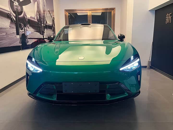 Фото 2 - Xiaomi YU7