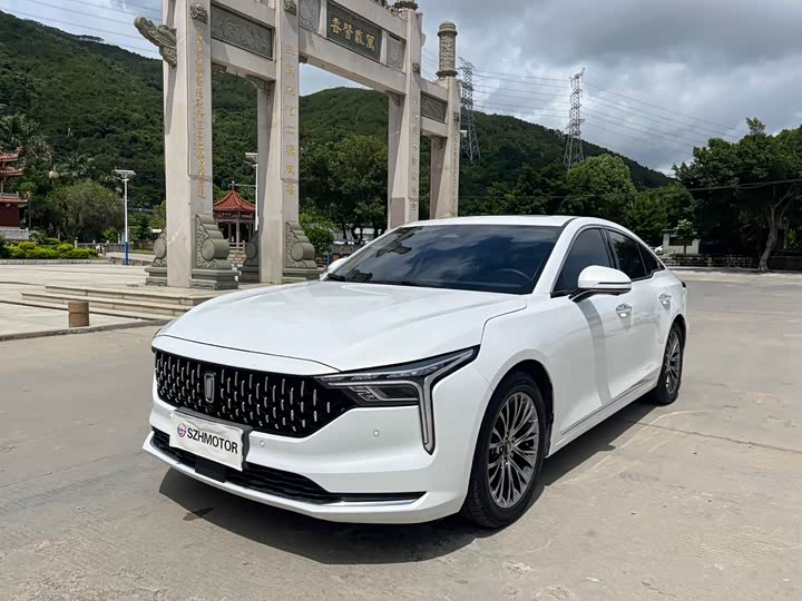 Фото 1 - Bestune B70