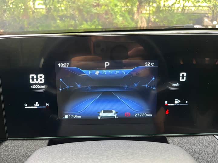 Фото 15 - Bestune B70