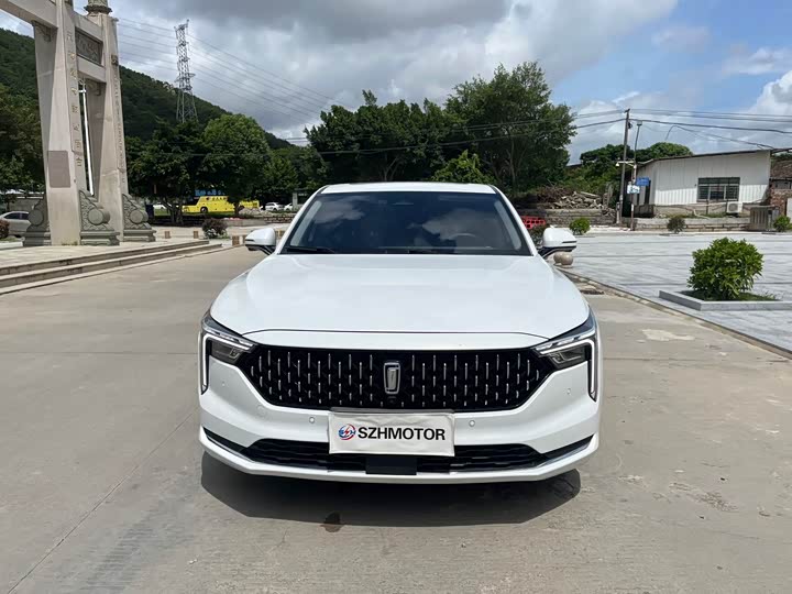 Фото 2 - Bestune B70