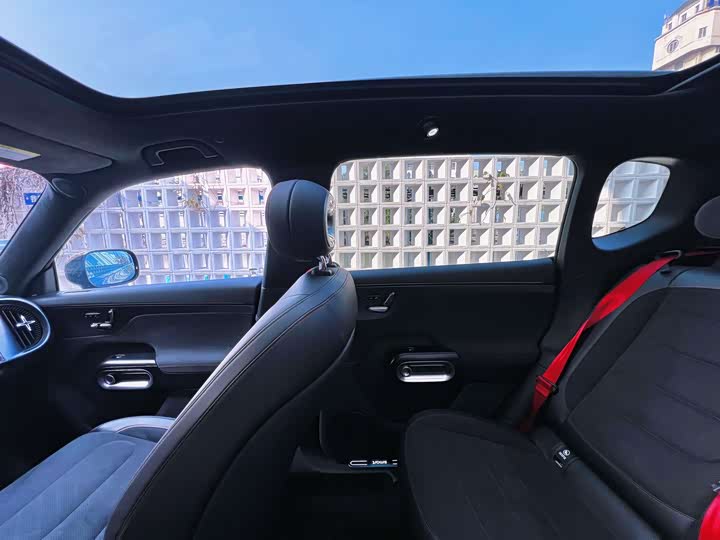 Фото 9 - Smart #5