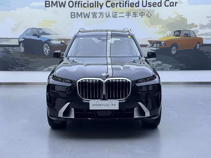 Фото 2 - BMW X7