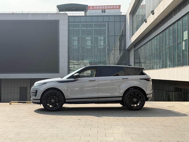 Фото 3 - Land Rover Range Rover Evoque L Hybrid