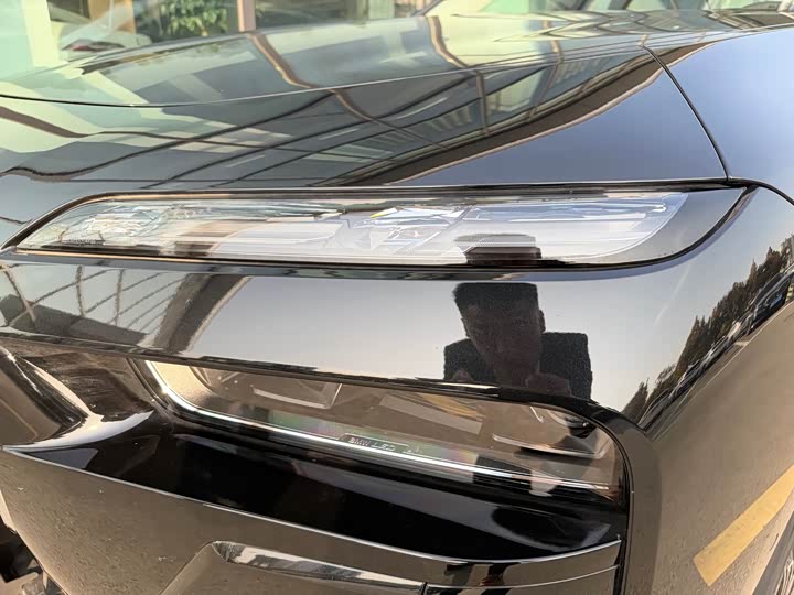 Фото 6 - BMW 7 Series