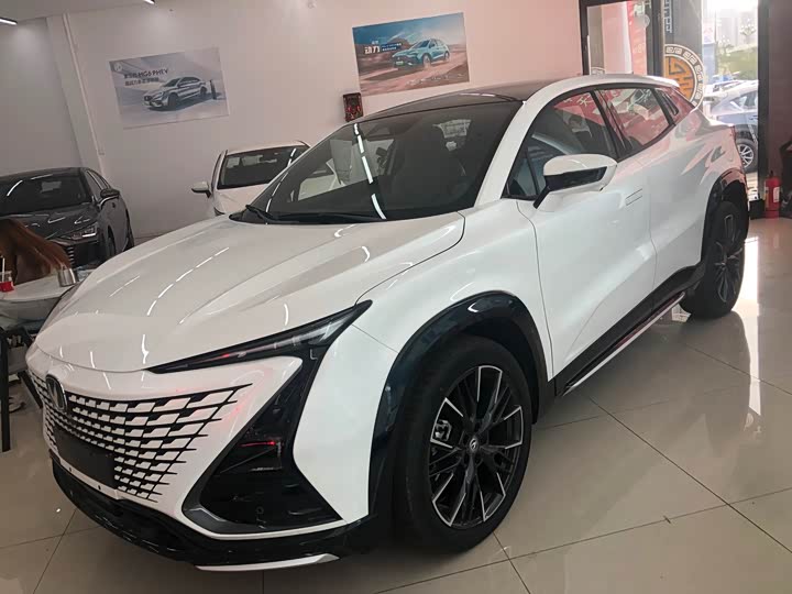 Photo 1 - Changan UNI-T