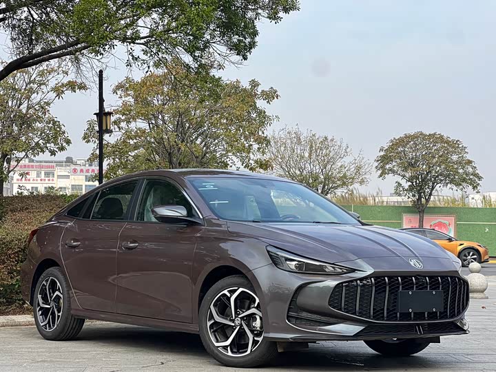 Фото 2 - MG Motor 5