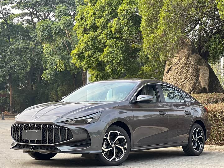 Фото 3 - MG Motor 5