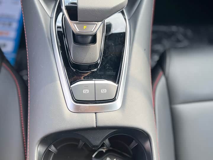 Фото 9 - MG Motor 5