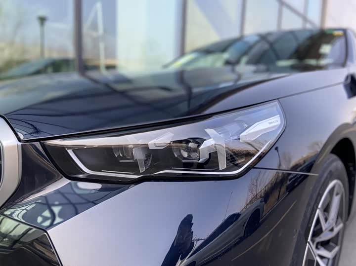 Фото 14 - BMW 5 Series