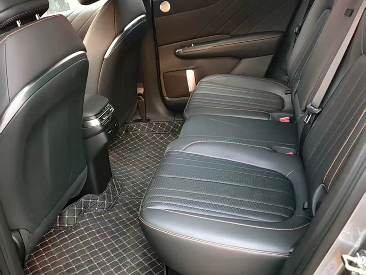 Фото 6 - Changan Qiyuan (Nevo) E07