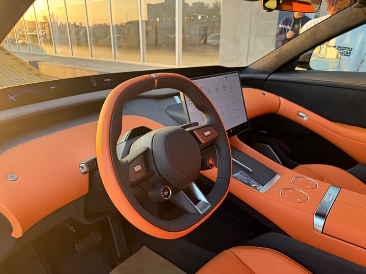 Фото 11 - Xiaomi YU7