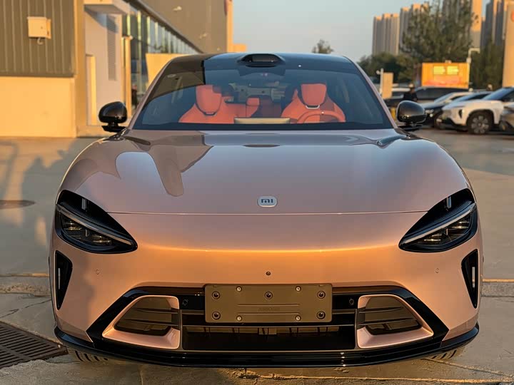 Фото 2 - Xiaomi YU7