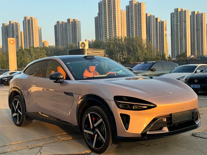 Фото 3 - Xiaomi YU7