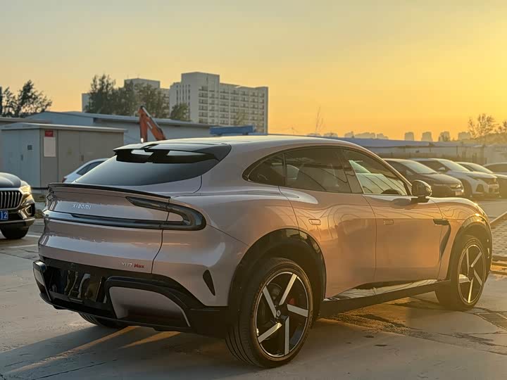 Фото 4 - Xiaomi YU7