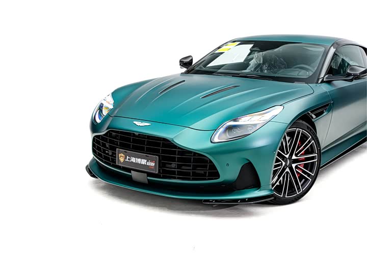 Фото 3 - Aston Martin DB12