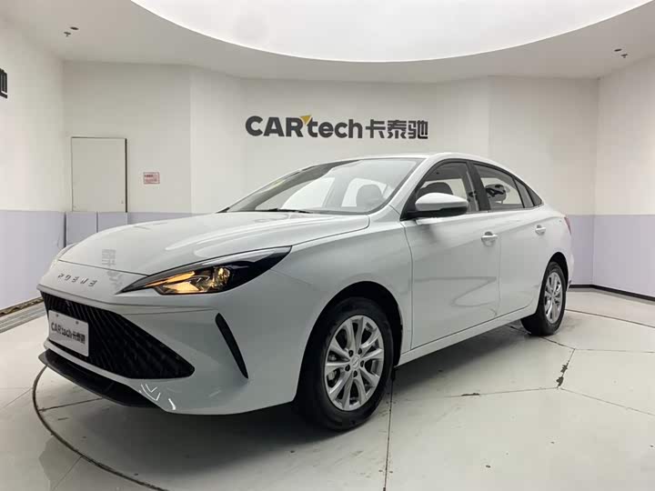 Фото 1 - Roewe i5