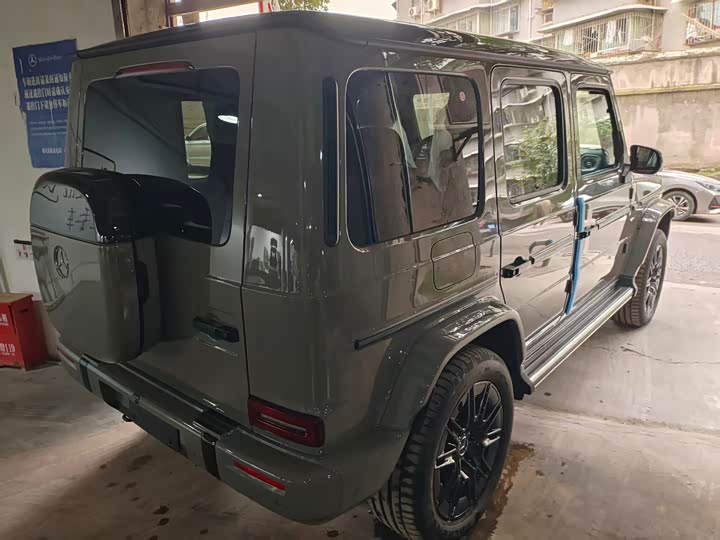 Фото 7 - Mercedes-Benz EQG