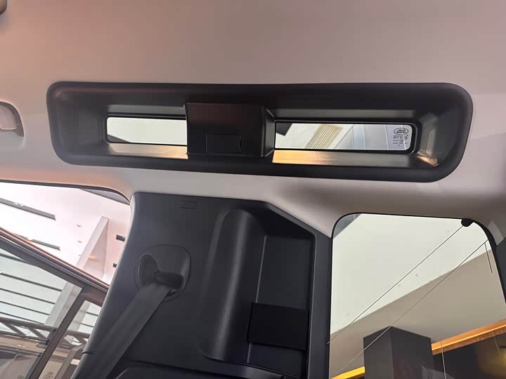 Фото 14 - Land Rover Defender