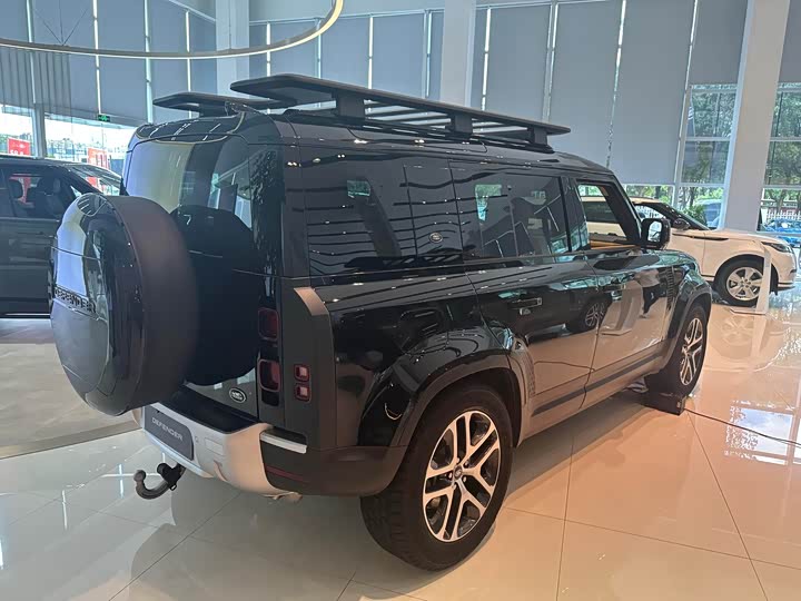 Фото 5 - Land Rover Defender