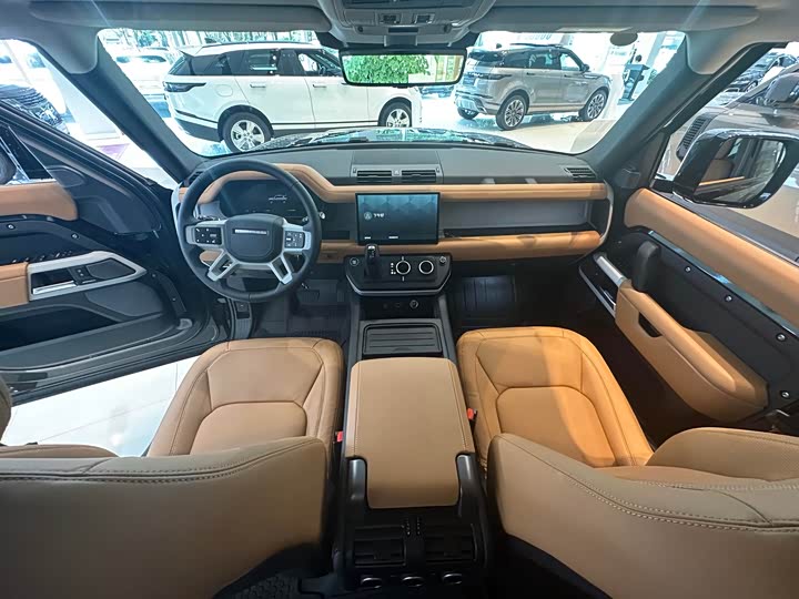 Фото 7 - Land Rover Defender