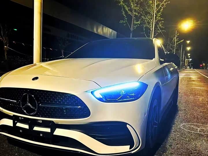 Фото 1 - Mercedes-Benz C-Class Hybrid