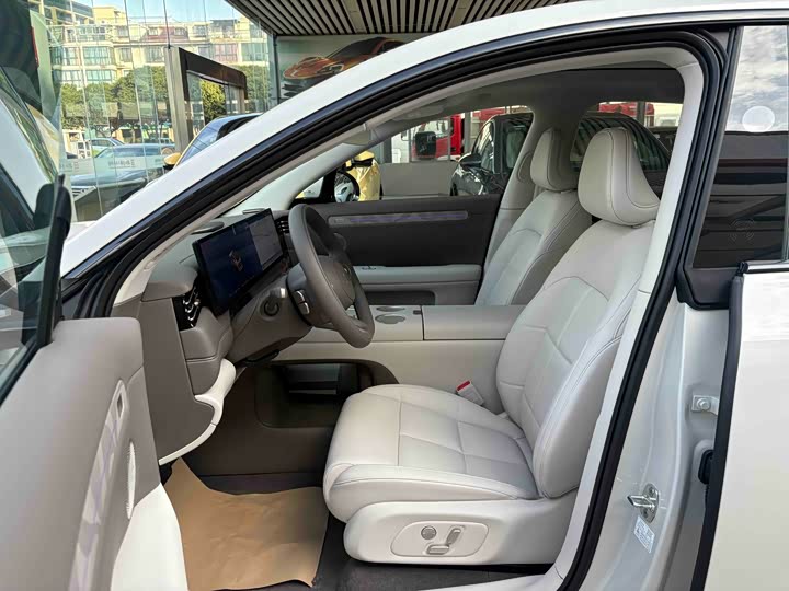 Фото 13 - IM motors LS6