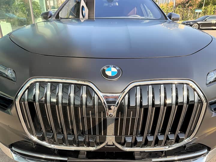 Фото 6 - BMW 7 Series